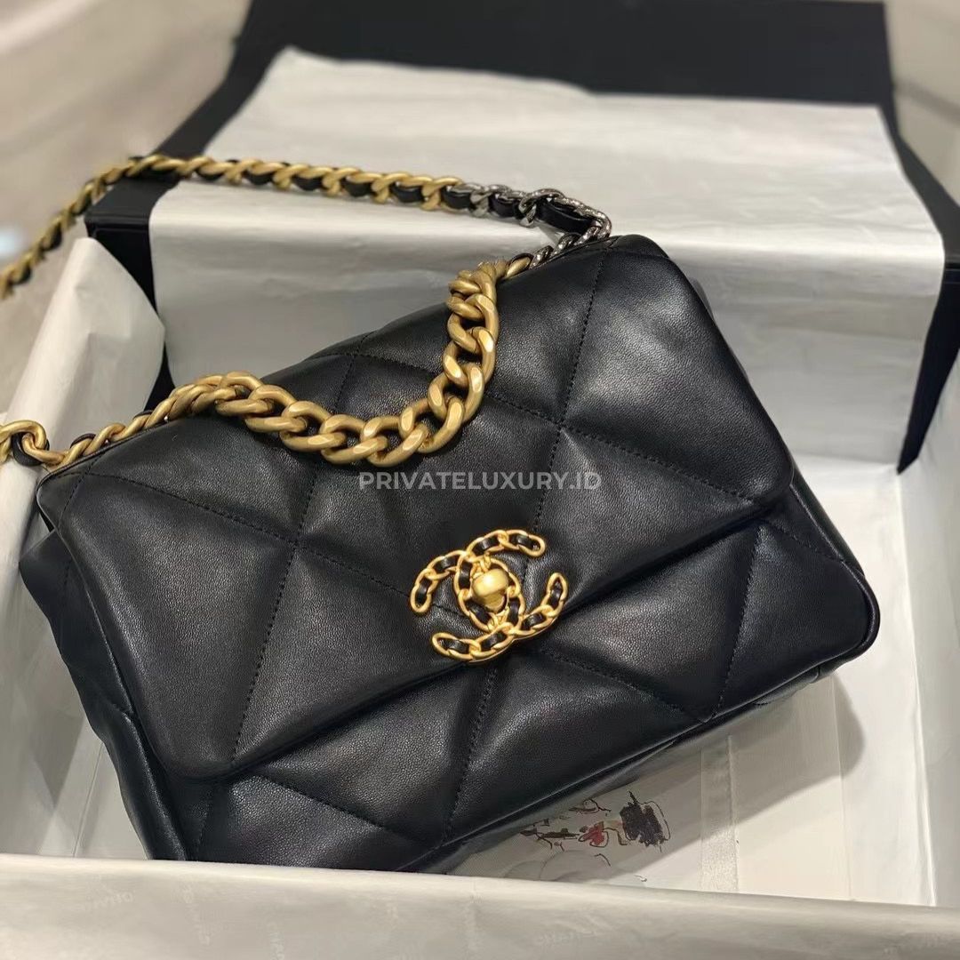 Small Chanel 19 Handbag