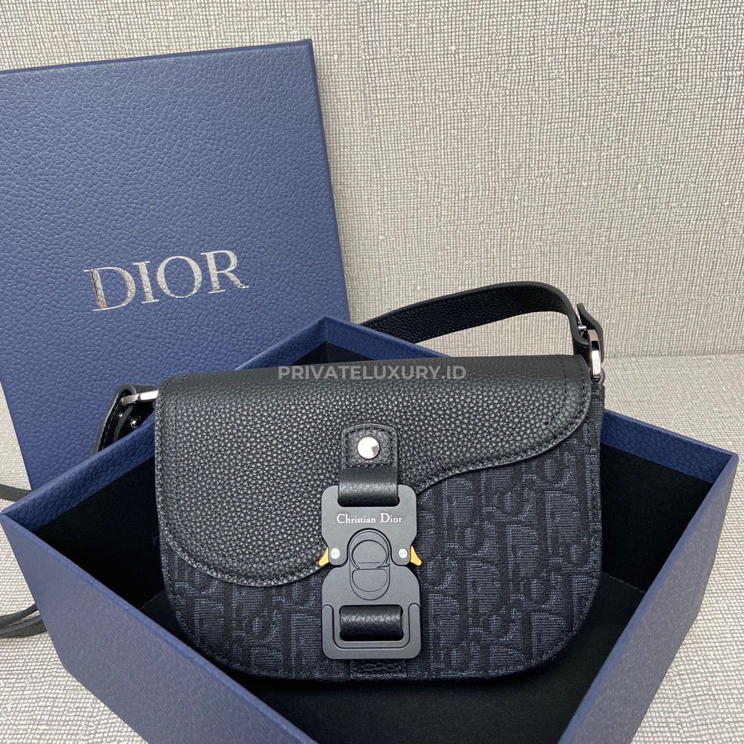Mini Saddle Messenger Bag with Flap
