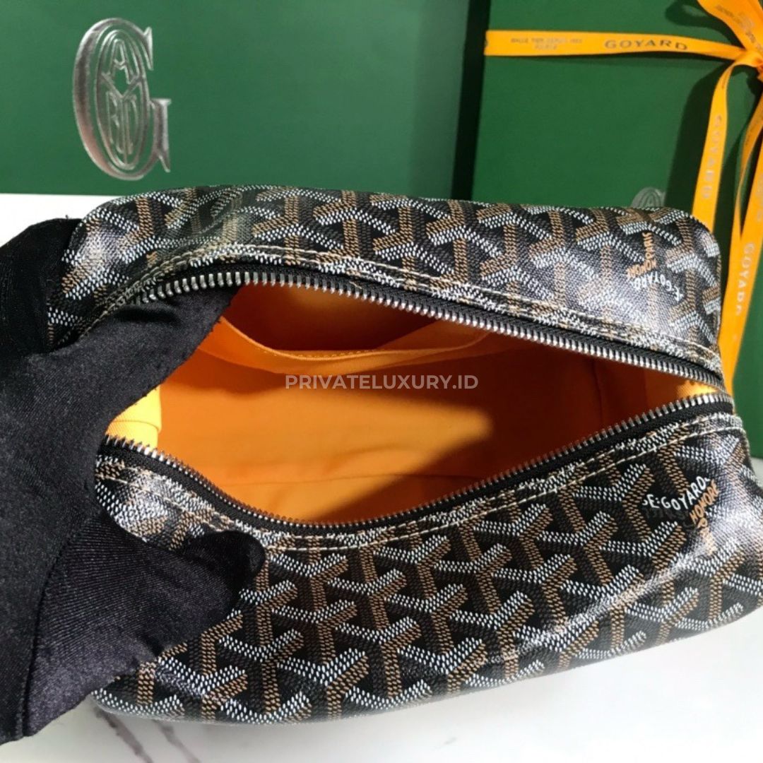 Bowling 25 Toiletry Bag