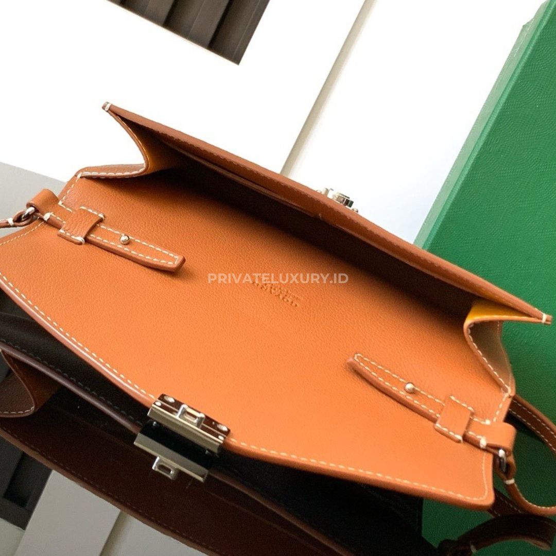 Chypre Wallet-Pouch