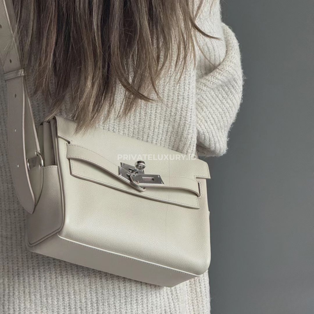 Kelly Messenger