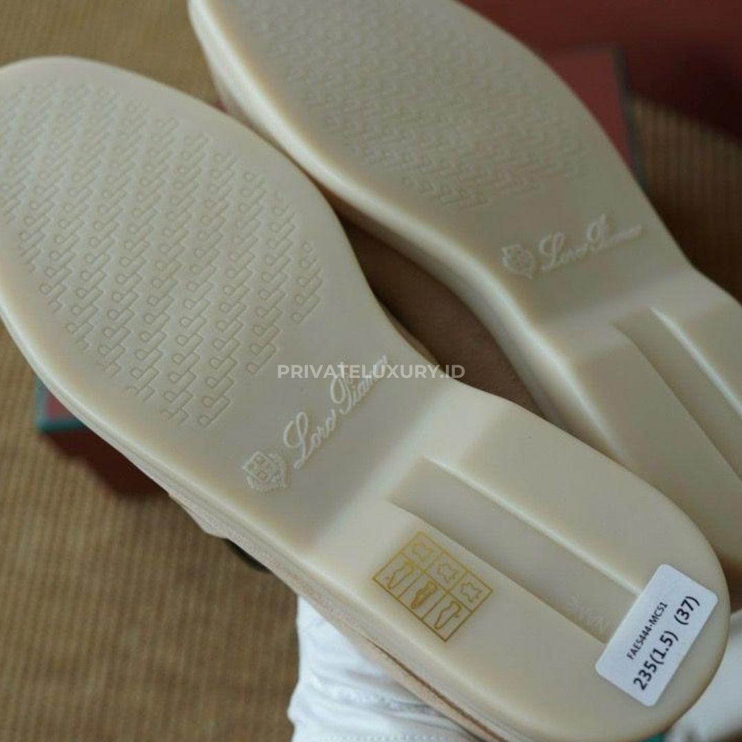 Summer Charms Walk Loafers
