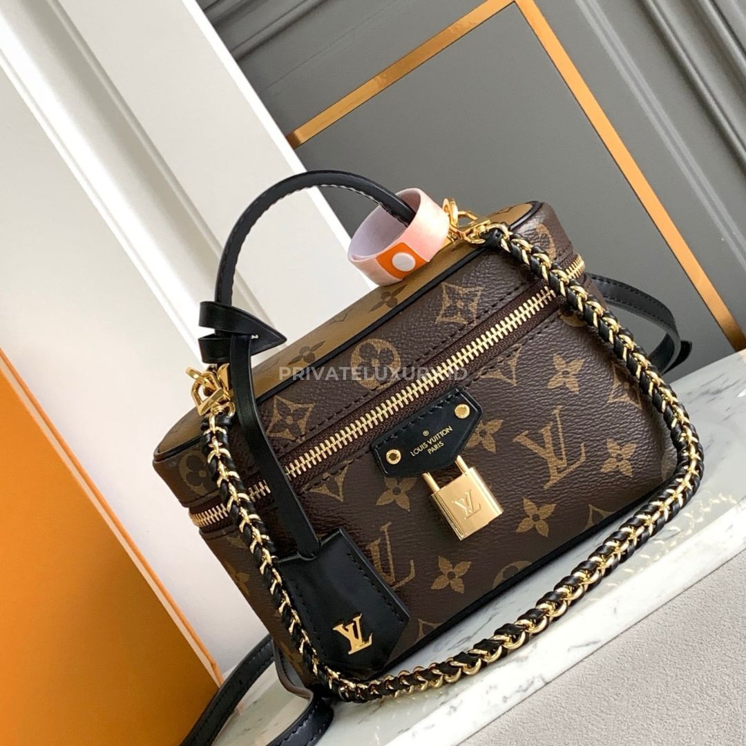 Vanity Chain Pouch