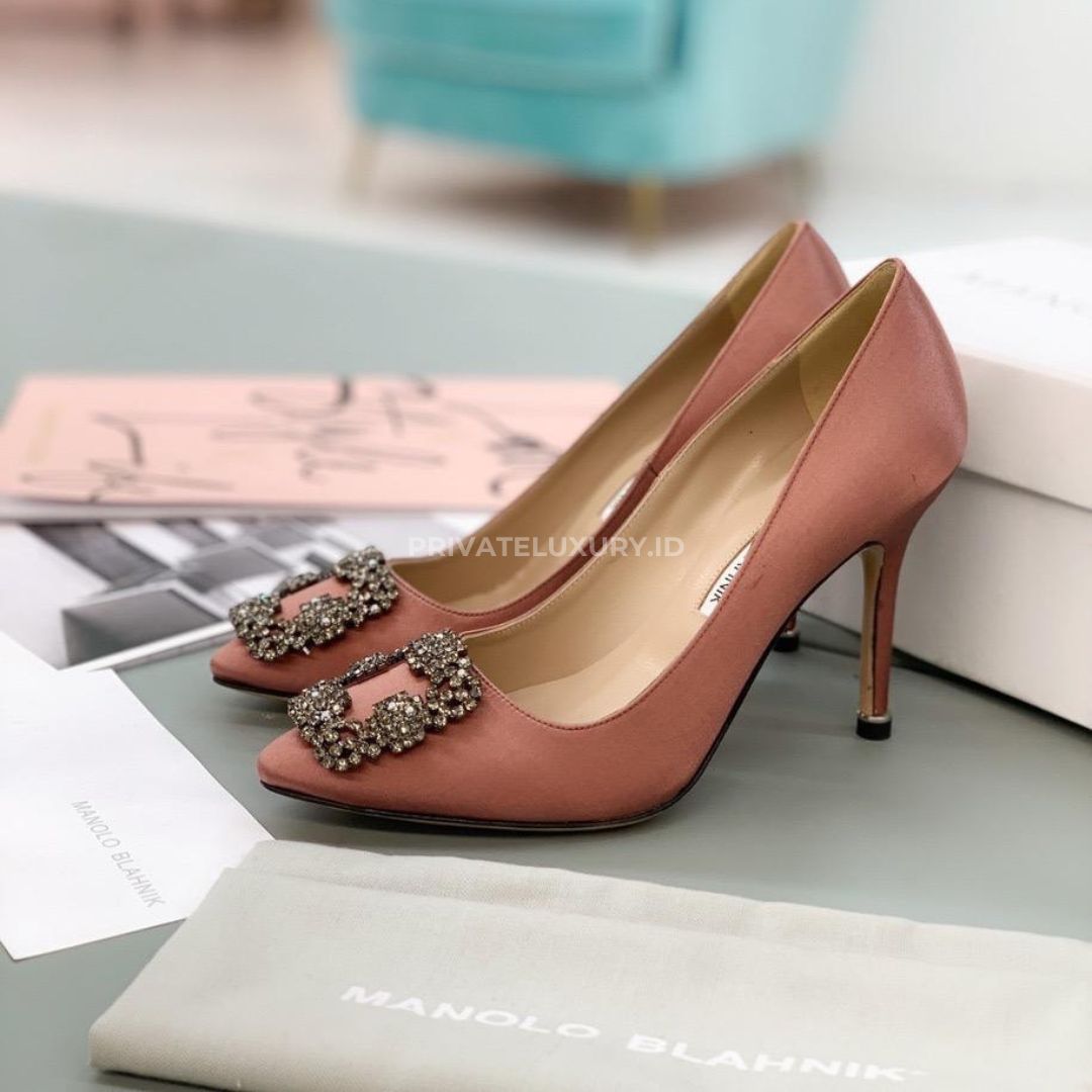 Hangisi 70 Satin Pumps