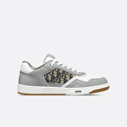 B27 Low-Top Sneaker