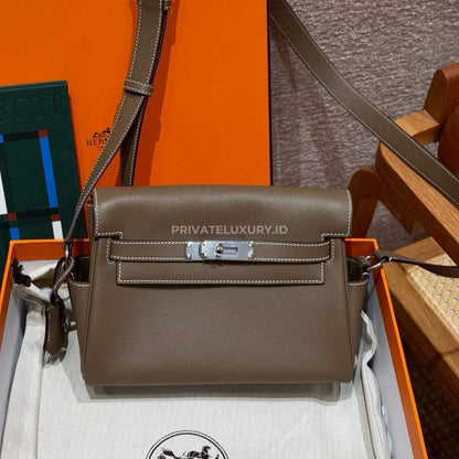 Kelly Messenger