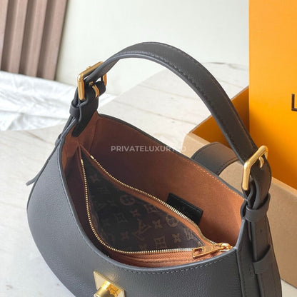 Low Key Shoulder Bag