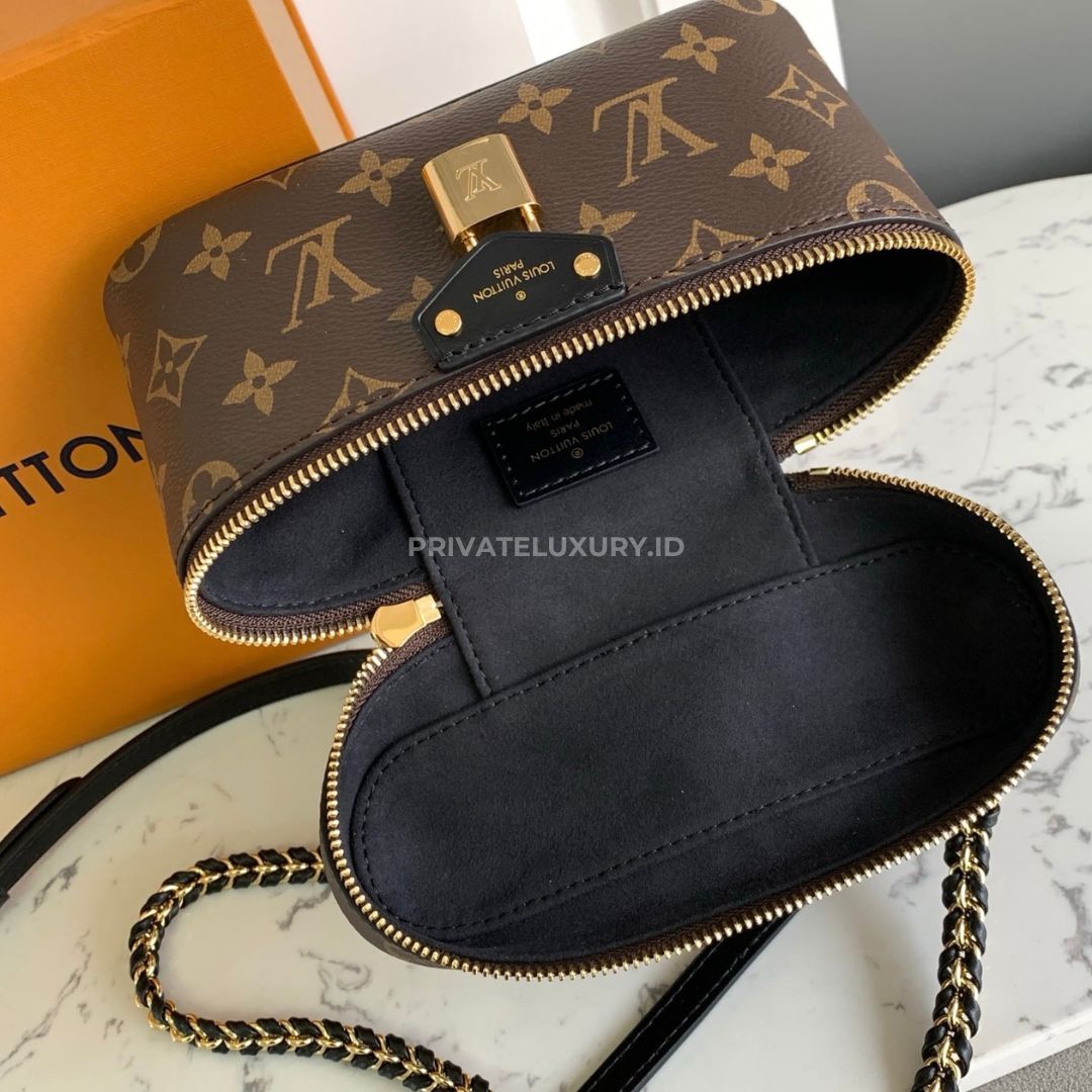 Vanity Chain Pouch