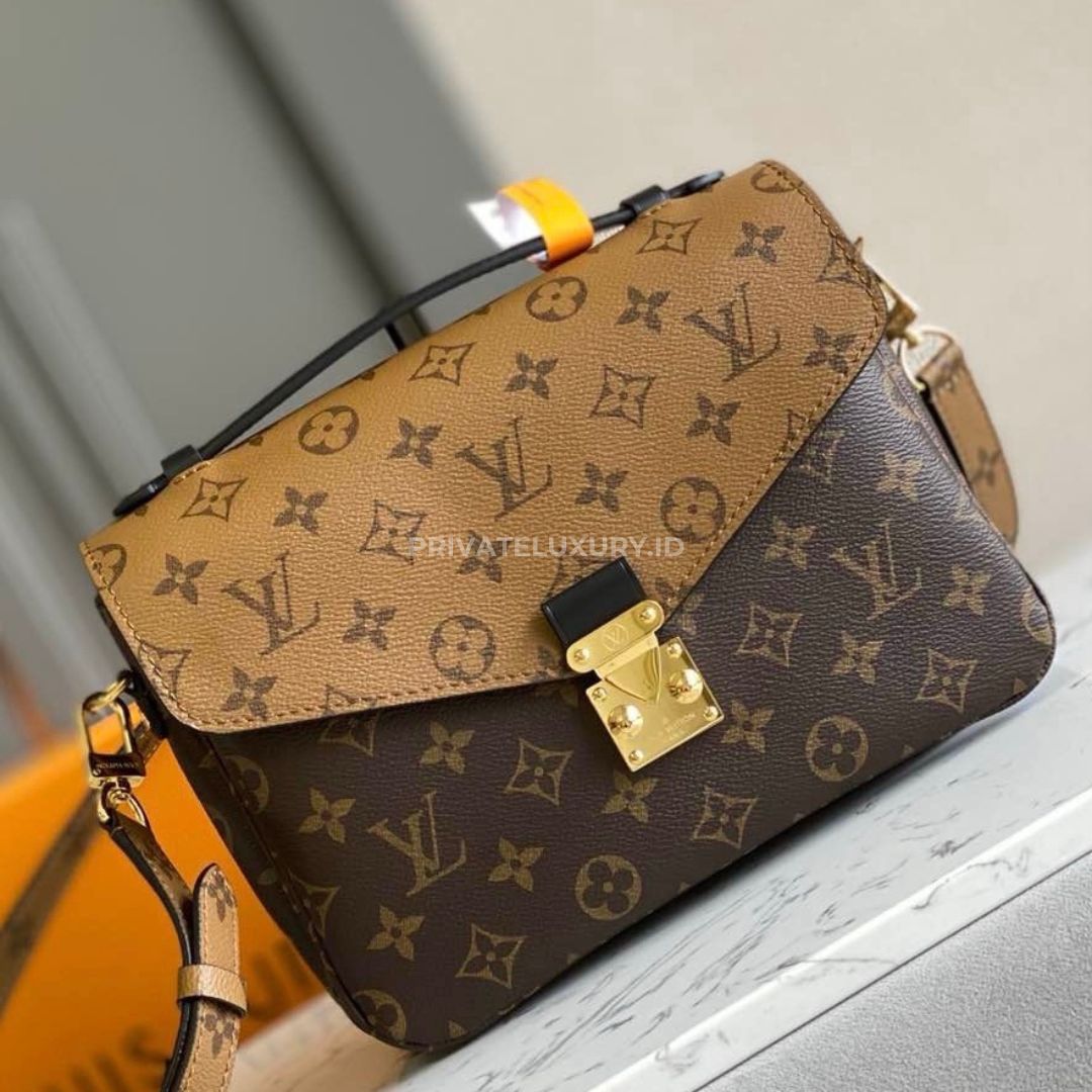Pochette Metis
