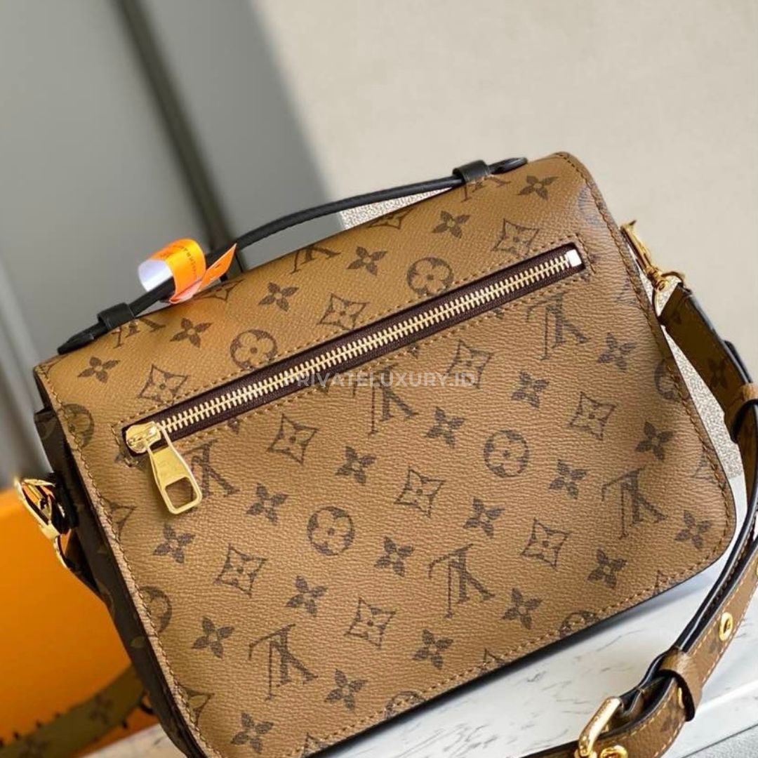 Pochette Metis
