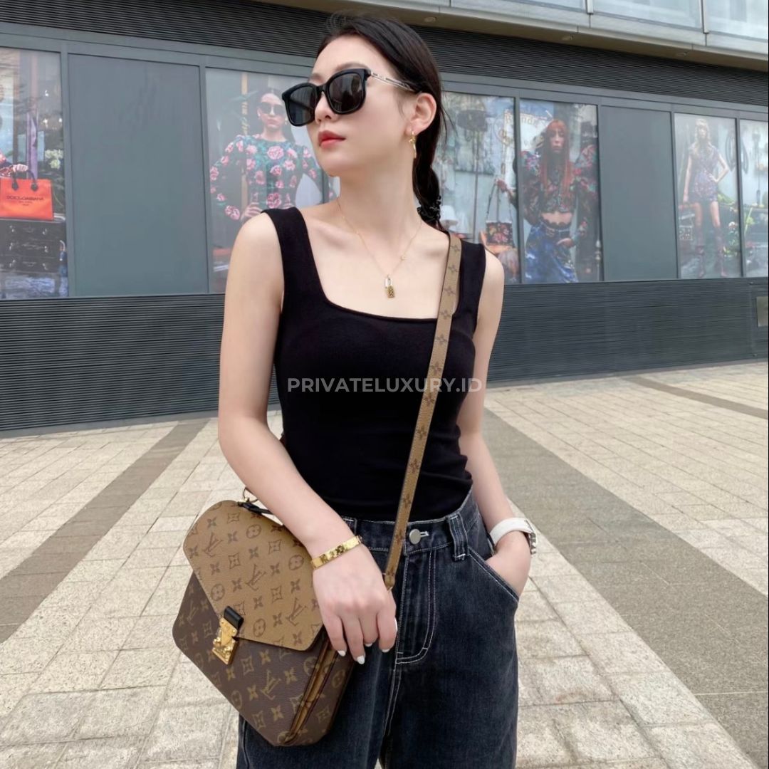 Pochette Metis