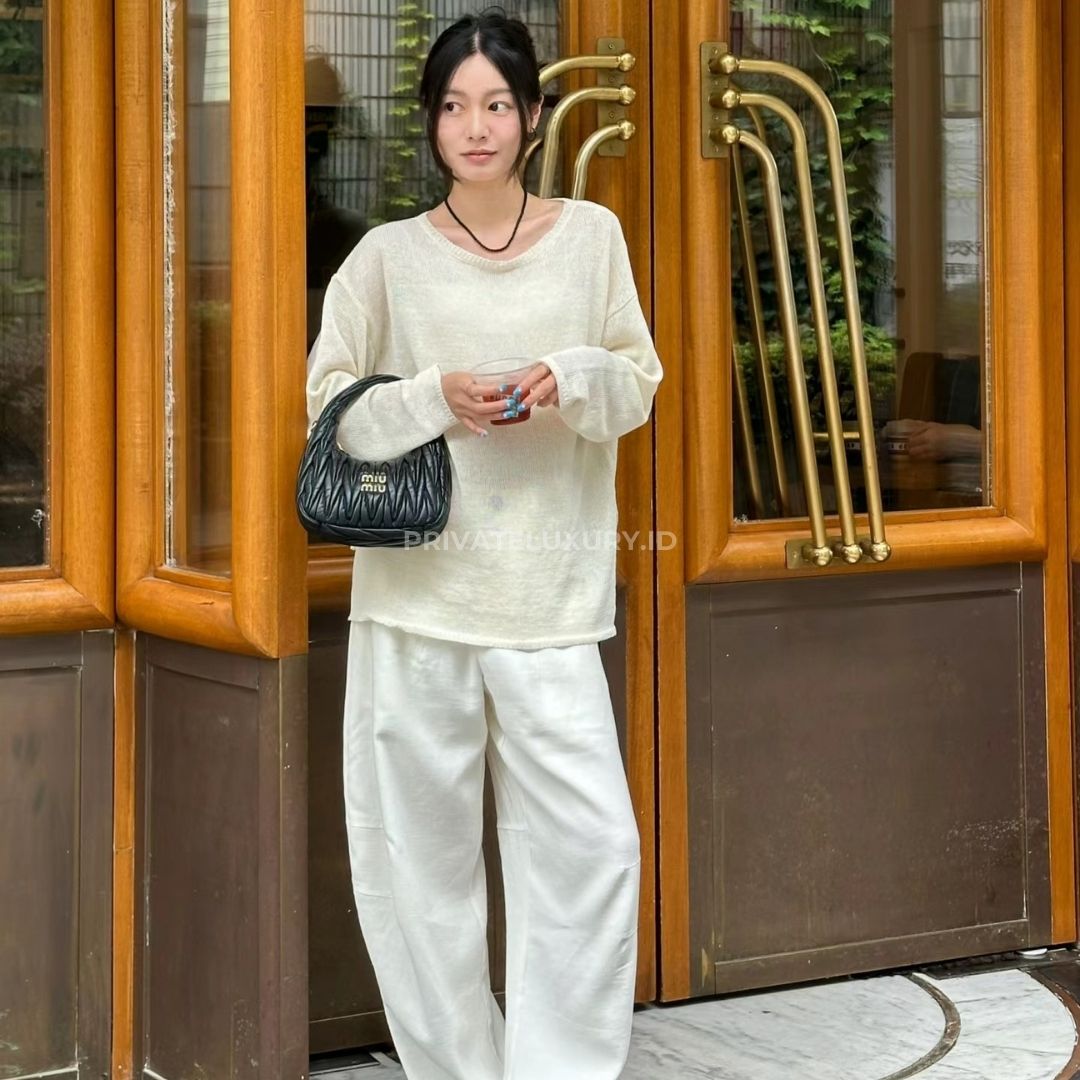 Wander Matelasse Hobo Bag