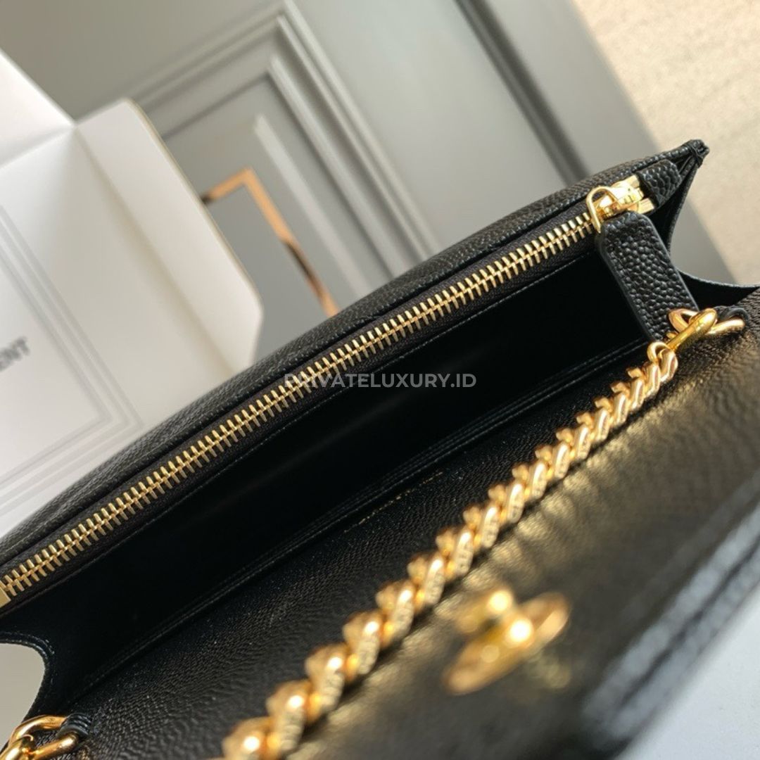 Cassandre Envelope Chain Wallet in Grain De Poudre Leather